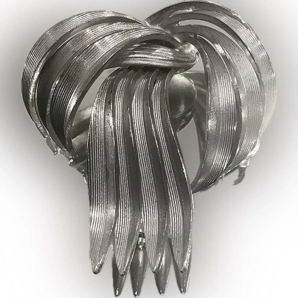 Silver Swirl Brooch